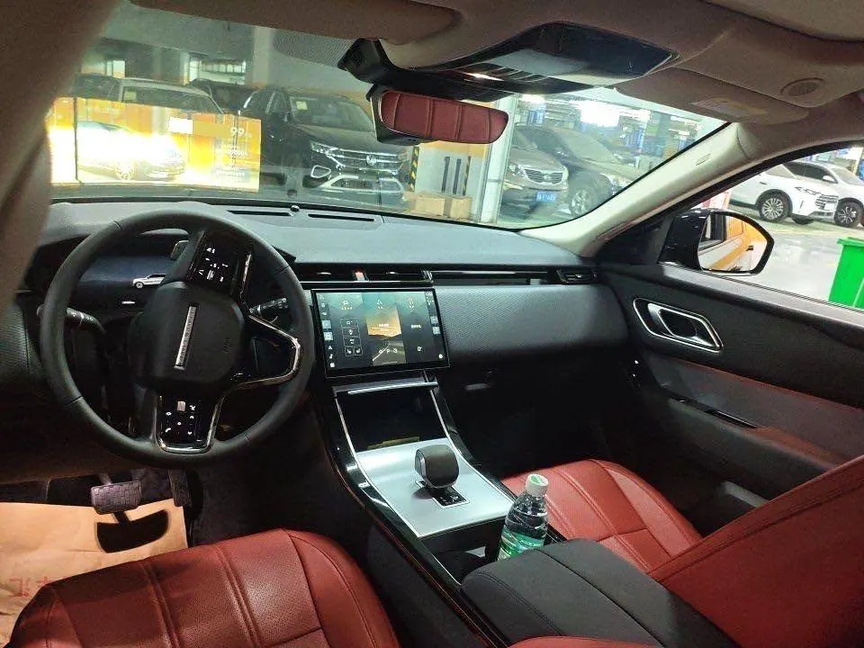 Land Rover Range Rover Star Pulse (Imported) 2024 Range Rover Star Pulse 2.0T S Automatic Gear 7
