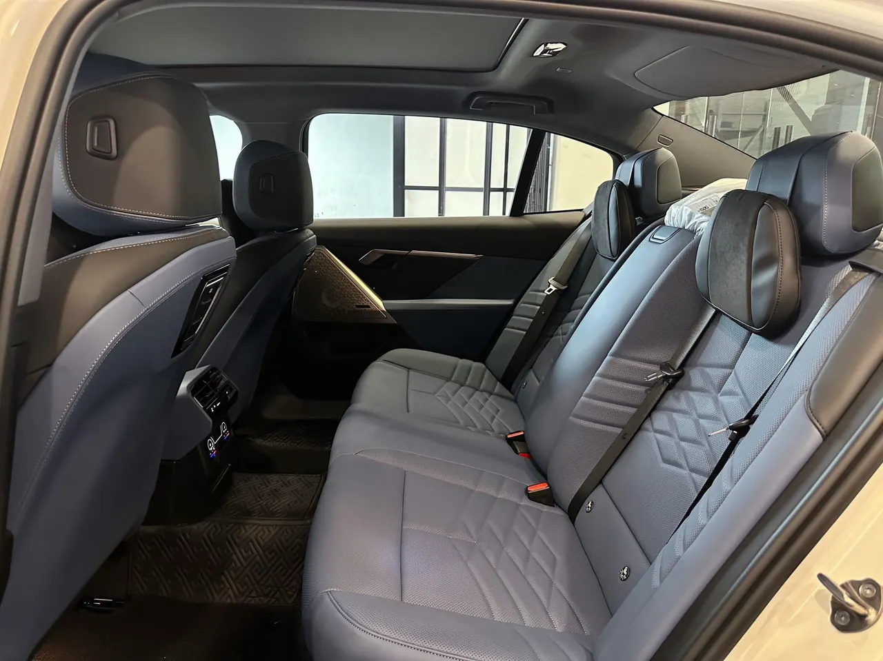 BMW 5 series 2024 530Li 48V 2.0T exclusive m sports suit automatic gear 5