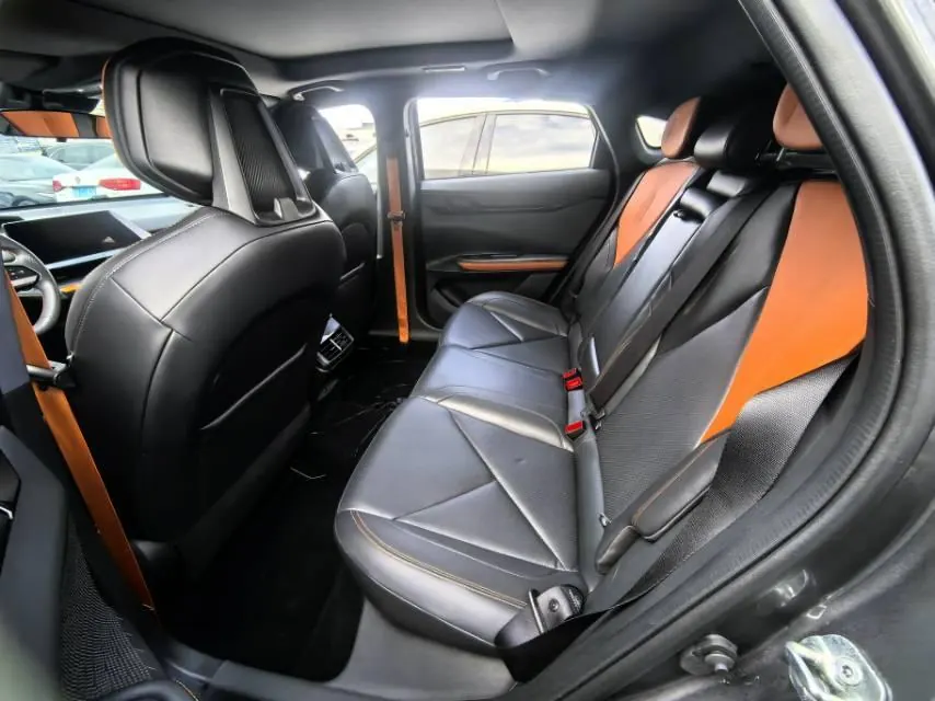 ChangAn 2022 UNI-V 1.5T honorable automatic gear 5