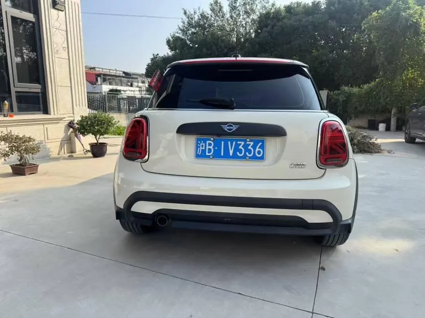 MINI Mini (imported) 2023 Mini One 1.5T automatic gear 5