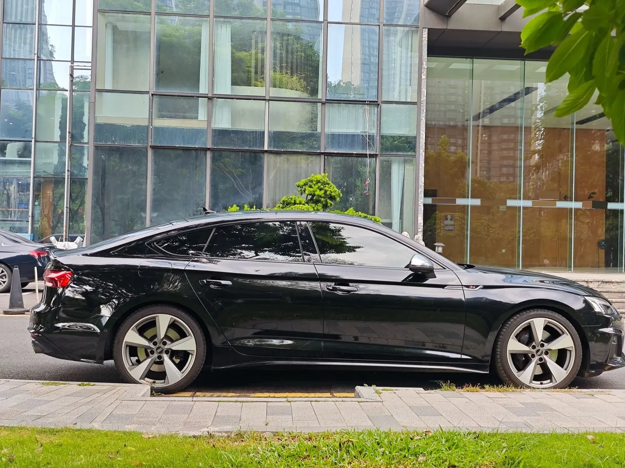 Audi S5 (Imported) 2022 S5 Sportback 3.0TFSI Automatic Gear 4