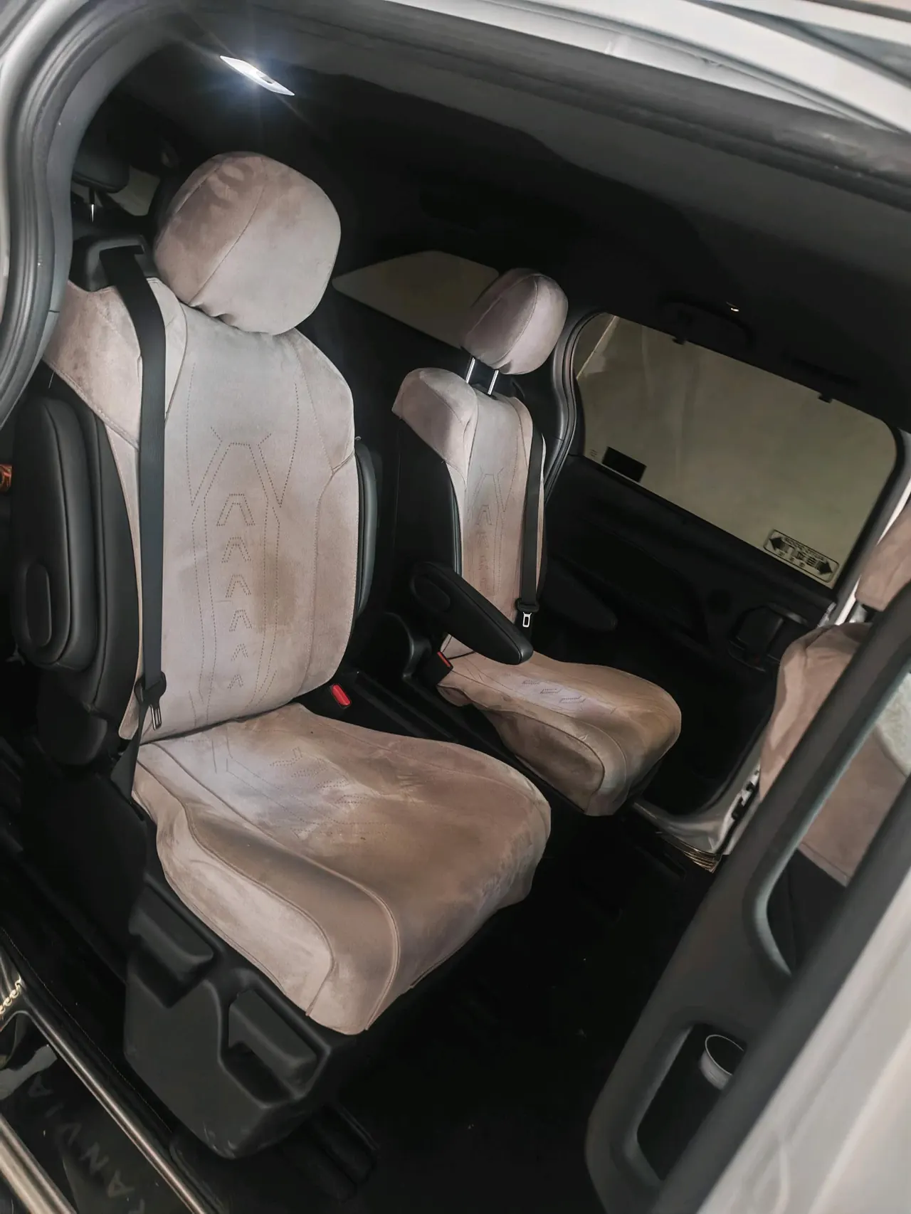 Toyota 2024 Grevia HYBRID 2.5 Stepless Comfort Edition Automatic Transmission 5
