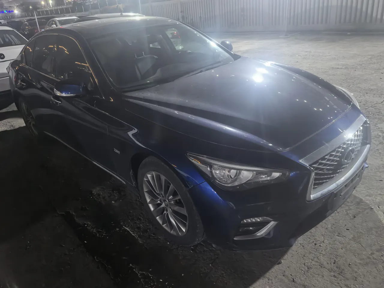 Infiniti 2020 Q50L 2.0T 30th Anniversary Limited Edition Automatic 3