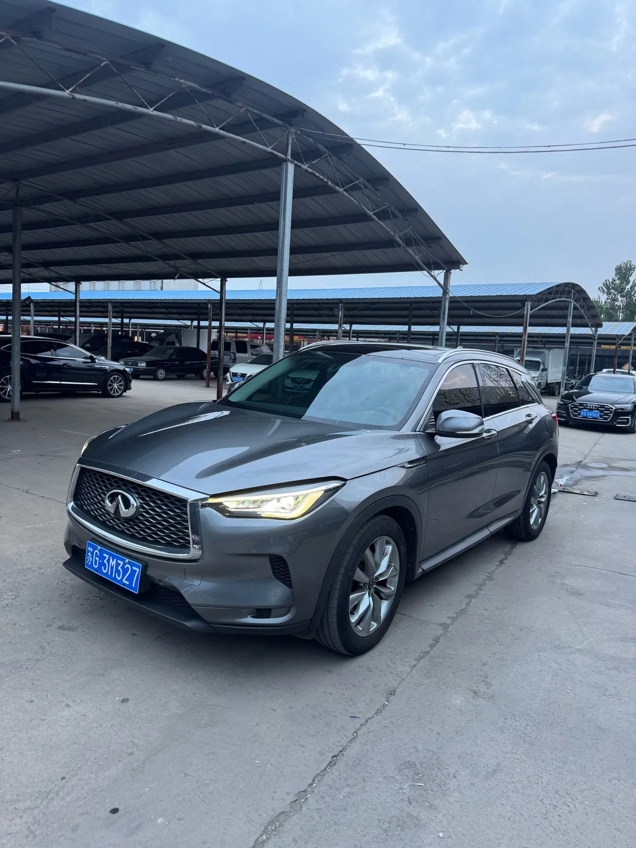 Infiniti 2020 QX50 2.0T Stepless Four-wheel Drive Elite Edition Automatic Gear - View 1