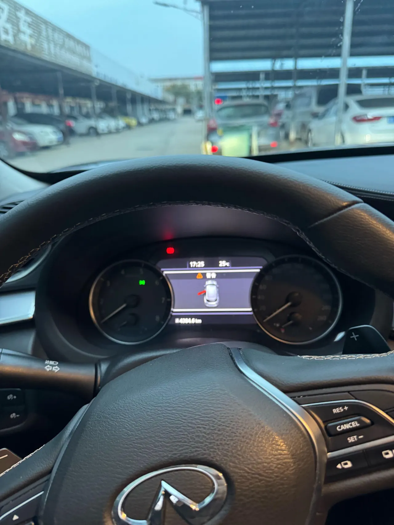 Infiniti 2020 QX50 2.0T Stepless Four-wheel Drive Elite Edition Automatic Gear 6