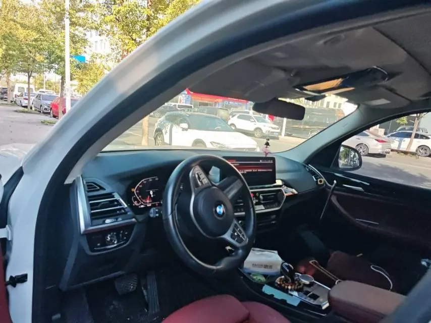 BMW 2022 X3 xDrive25i 2.0T M sports suit (changed) automatic gear 2