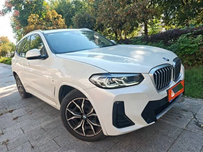 BMW 2022 X3 xDrive25i 2.0T M sports suit (changed) automatic gear 3