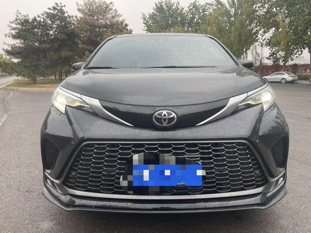 Toyota 2026 Grevia HYBRID 2.5 Stepless Zunjue MAX Four-wheel Drive Automatic Gear 2