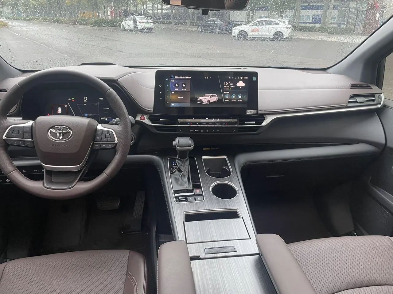 Toyota 2026 Grevia HYBRID 2.5 Stepless Zunjue MAX Four-wheel Drive Automatic Gear 5