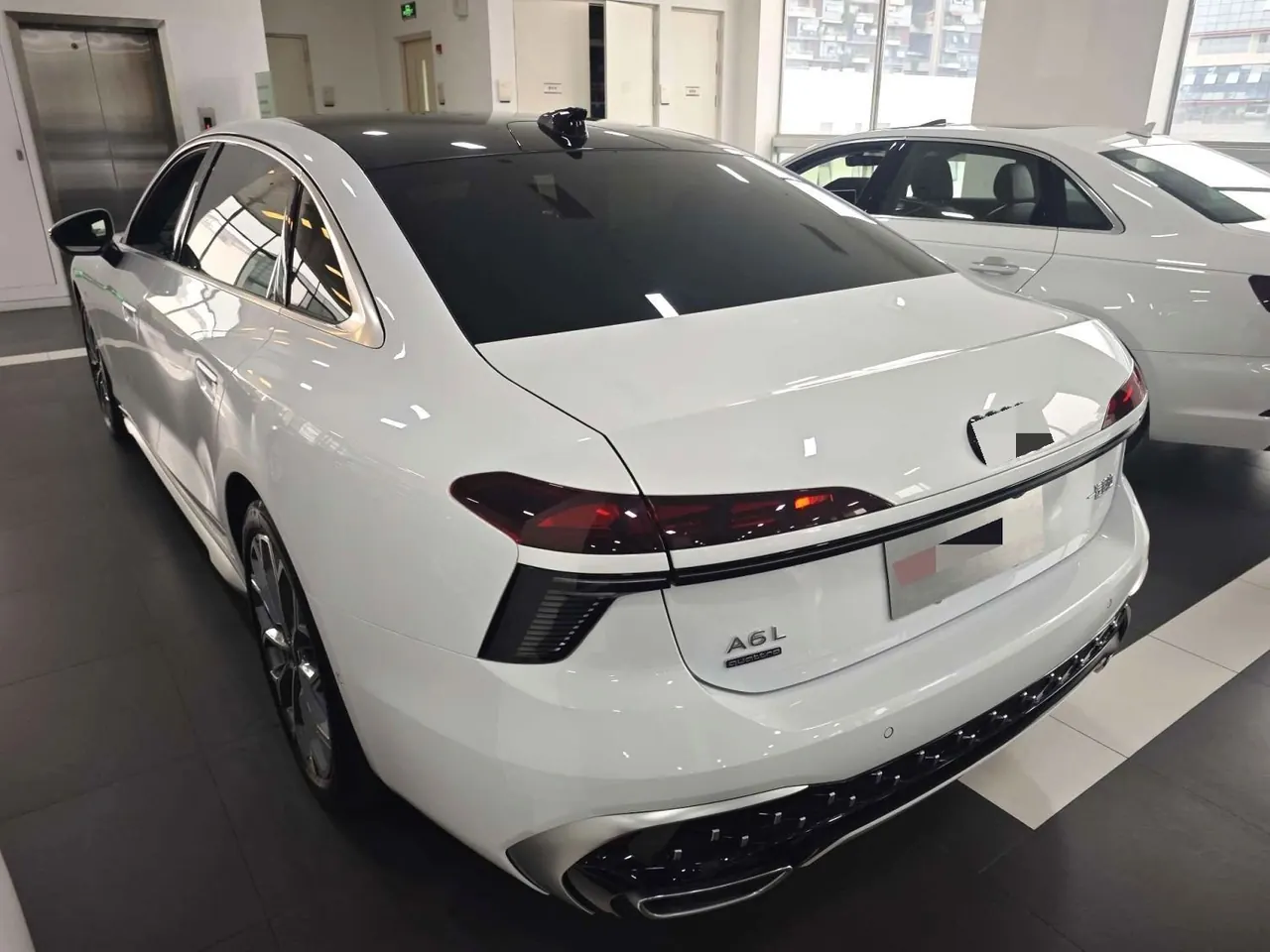 Audi 2026 A6L 2.0T Quattro Enjoy Dynamic Automatic 4