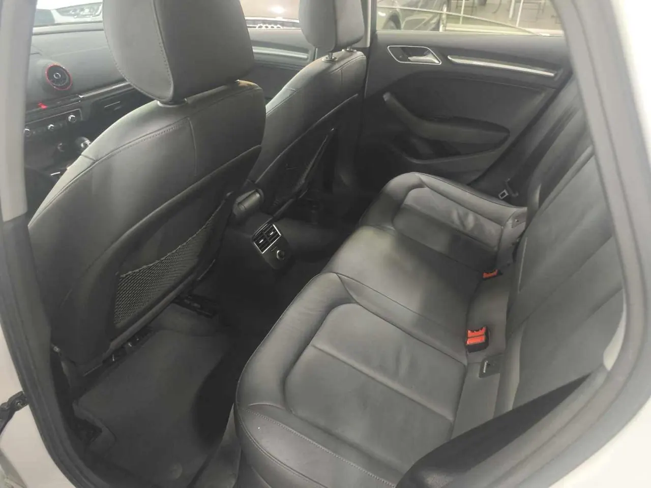 Audi 2026 A6L 2.0T Quattro Enjoy Dynamic Automatic 7