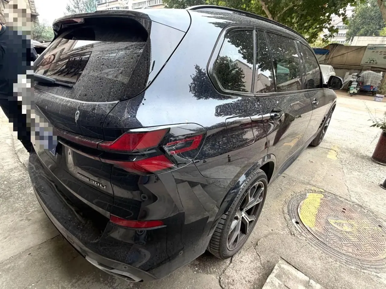 BMW 2023 X5 xDrive30Li 48V 2.0T exclusive m sports obsidian night suit automatic gear 3