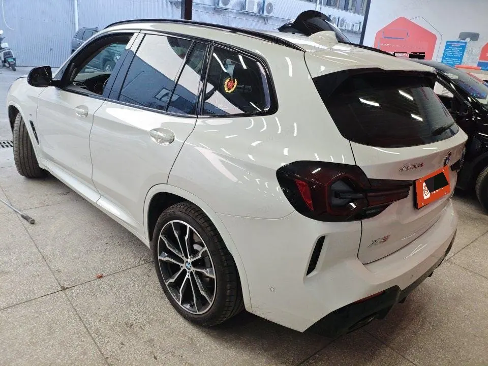 BMW 2023 X3 xDrive30i 2.0T Leading M Obsidian Night Suit Automatic Gear 4