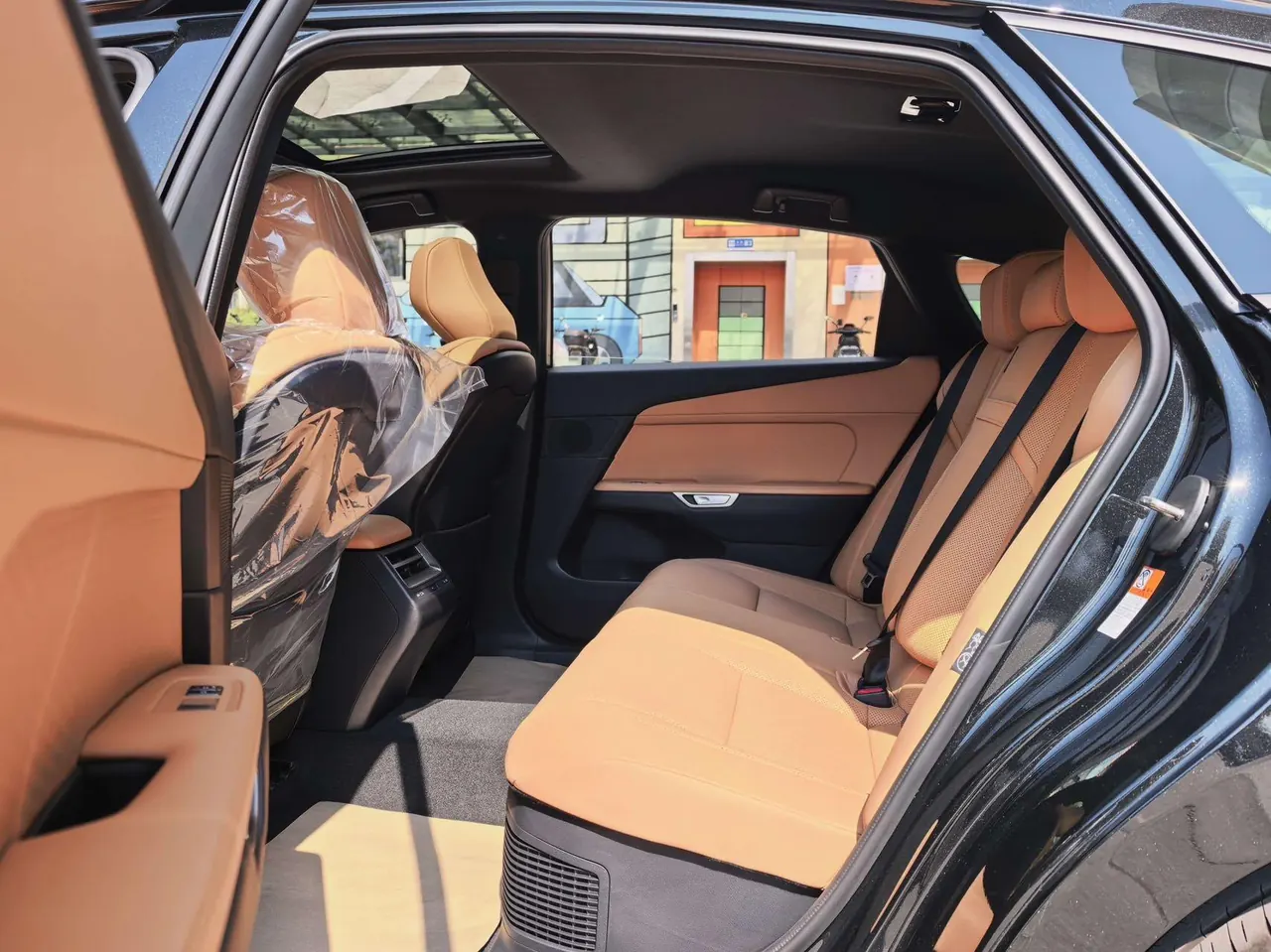 Lexus ES (Imported) 2026 ES300h 2.0 Stepless Automatic Gear 5