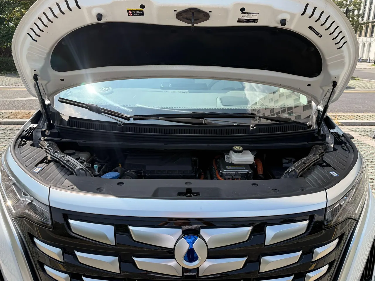 Denza 2022 Denza D9 DM-i 1.5T stepless 970 four-wheel drive flagship automatic gear 4