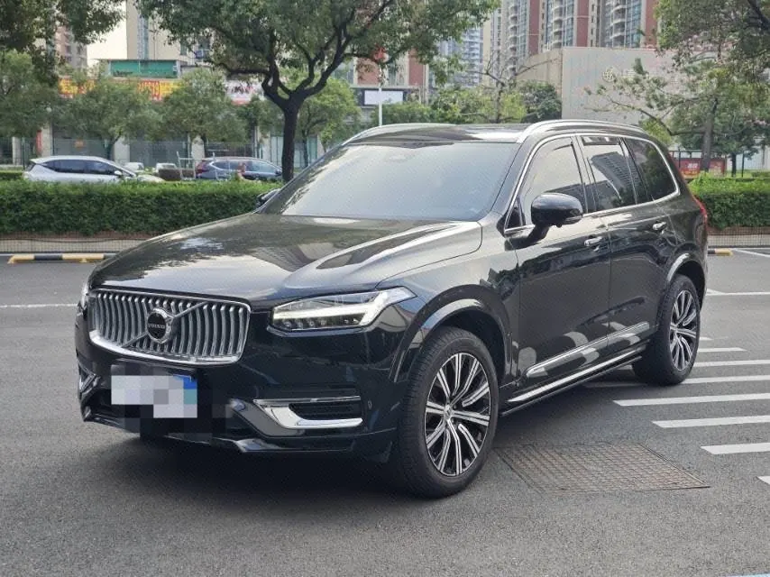 Volvo XC90 (Imported) 2023 XC90 48V 2.0T B6 Zhiya Deluxe Edition 7-seat Automatic Gear - View 1
