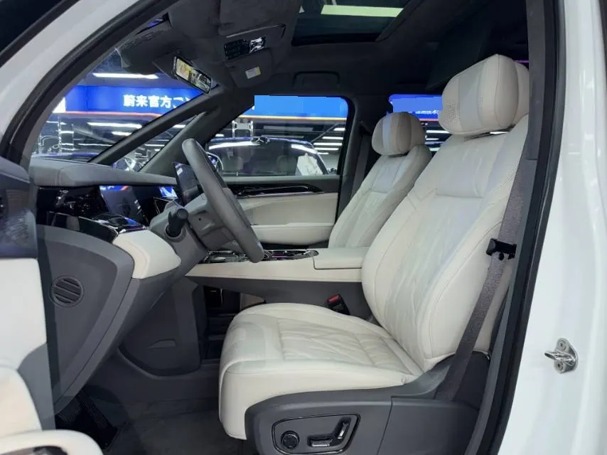 Zeekr 2024 Zeekr 009 seven-seat aisle version four-wheel drive 108kWh automatic gear 5