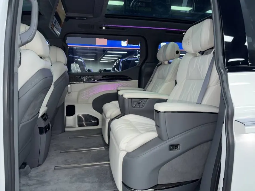 Zeekr 2024 Zeekr 009 seven-seat aisle version four-wheel drive 108kWh automatic gear 6