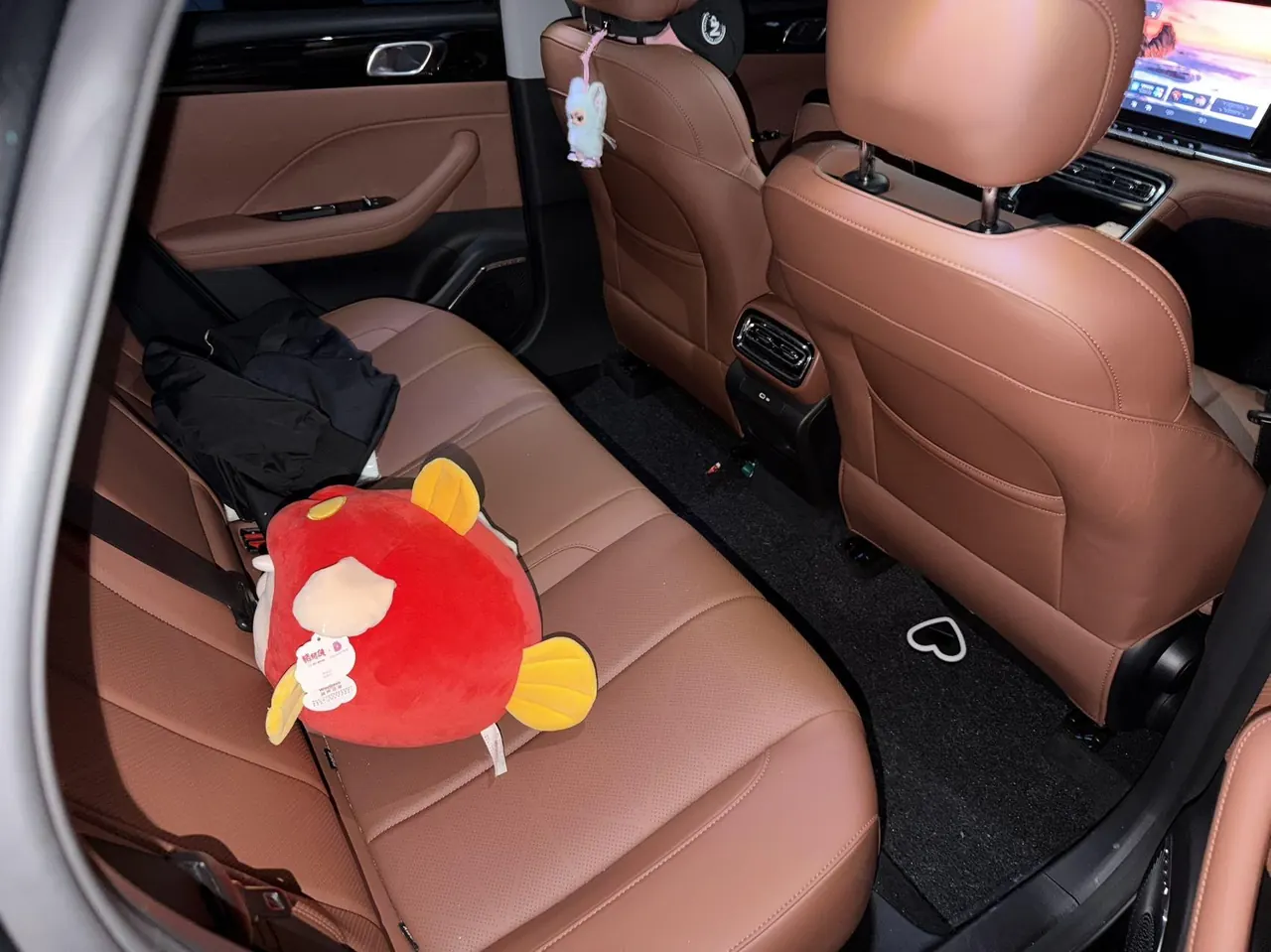 Geely 2026 emgrand -3-compartment 1.5T honorable automatic gear 8