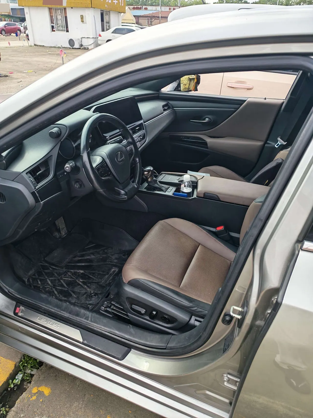 Lexus ES (Imported) 2022 ES200 2.0 Stepless Deluxe Edition Automatic Gear 2