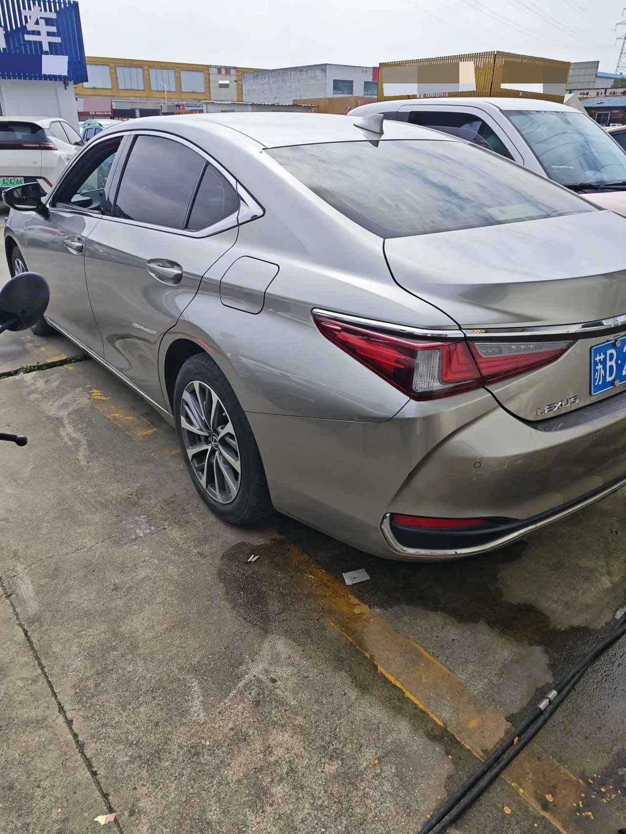 Lexus ES (Imported) 2022 ES200 2.0 Stepless Deluxe Edition Automatic Gear 4