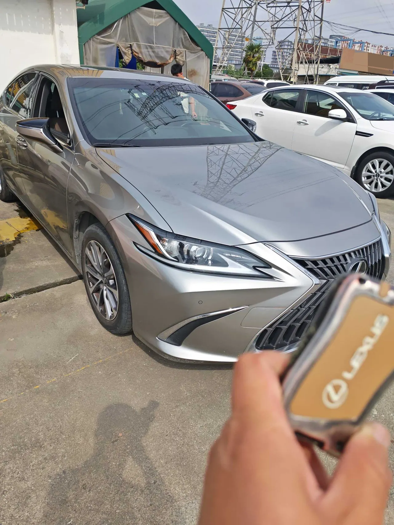Lexus ES (Imported) 2022 ES200 2.0 Stepless Deluxe Edition Automatic Gear 8