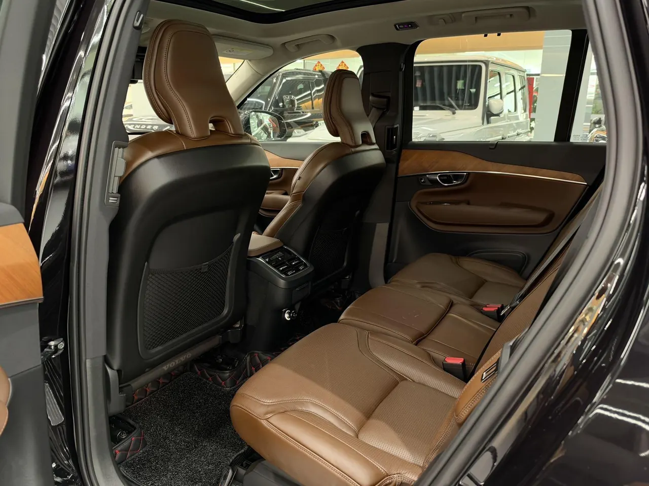 Volvo XC90 (Imported) 2020 XC90 2.0T T6 Zhiyi Deluxe Edition 7-seat (Modified) Automatic Gear 6