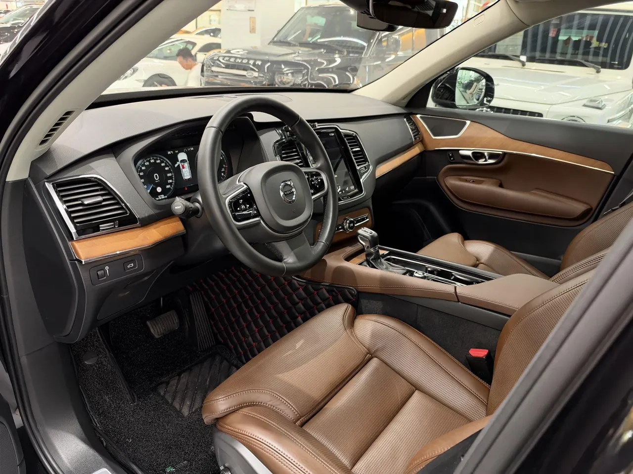 Volvo XC90 (Imported) 2020 XC90 2.0T T6 Zhiyi Deluxe Edition 7-seat (Modified) Automatic Gear 8