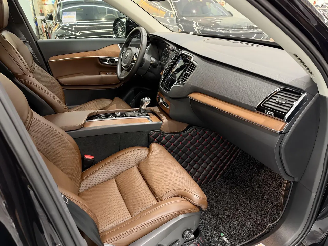 Volvo XC90 (Imported) 2020 XC90 2.0T T6 Zhiyi Deluxe Edition 7-seat (Modified) Automatic Gear 9
