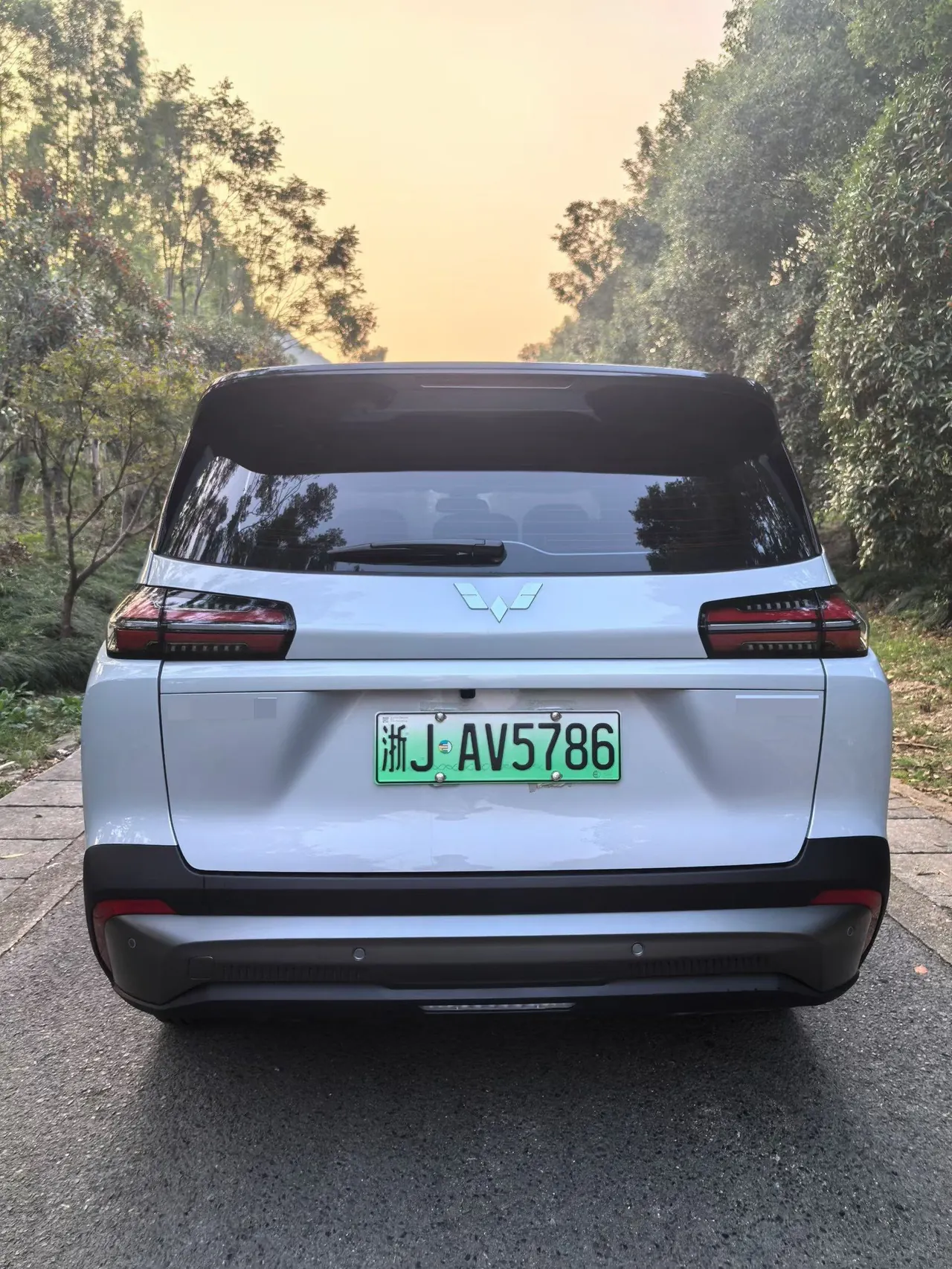WuLing 2026 Starlight 560 500km Luxury Automatic Gear 5