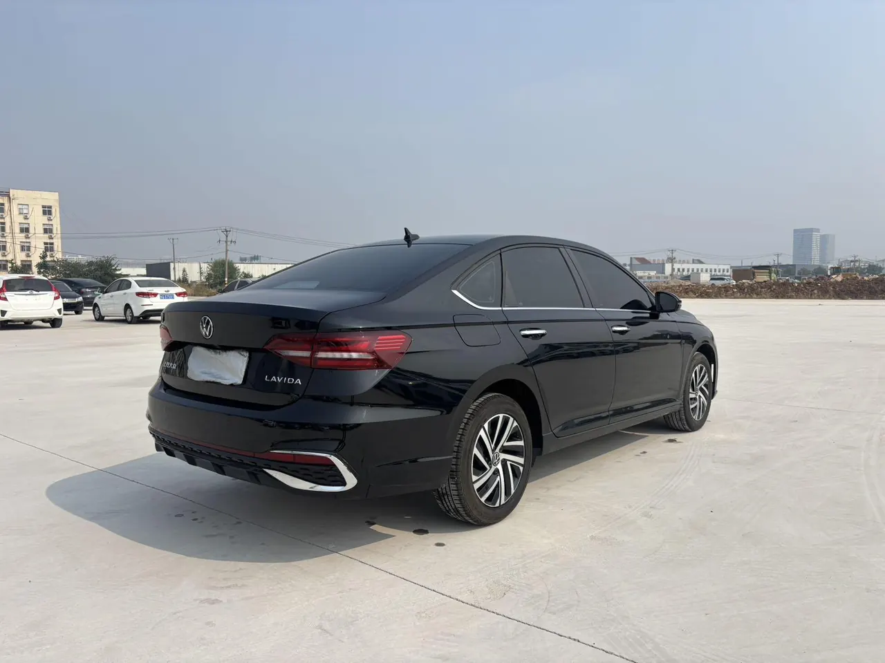 Volkswagen 2024 LaVida 1.5 Star 5 Million Edition Automatic Gear 4