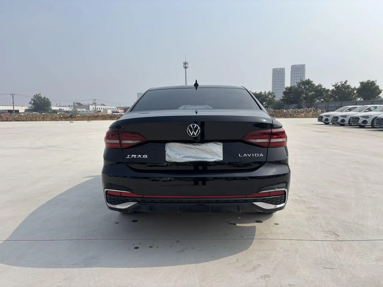 Volkswagen 2024 LaVida 1.5 Star 5 Million Edition Automatic Gear 5
