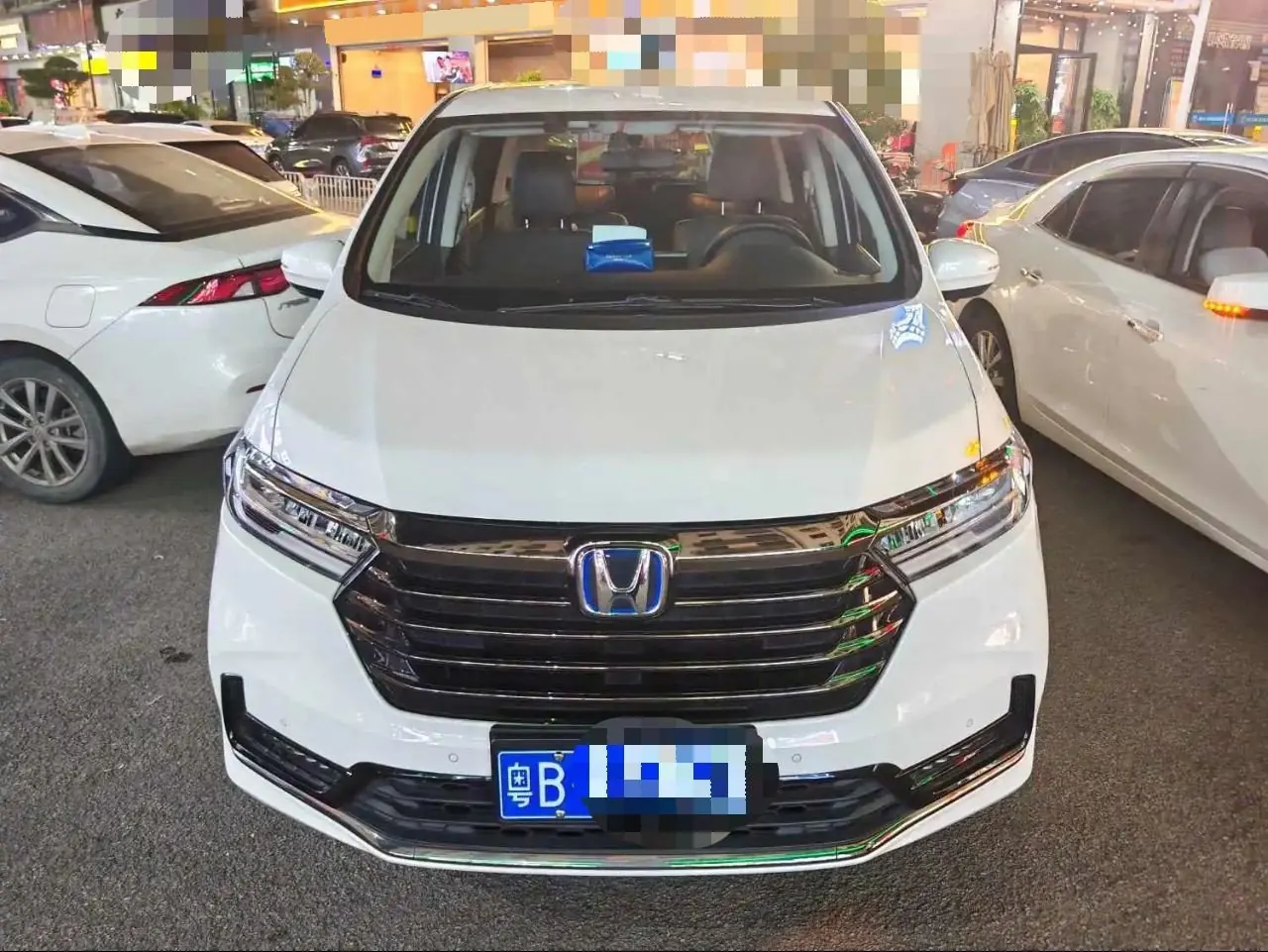 Honda 2024 Odyssey Hybrid 2.0 Stepless Sharp and Pleasant Edition Automatic Gear 2