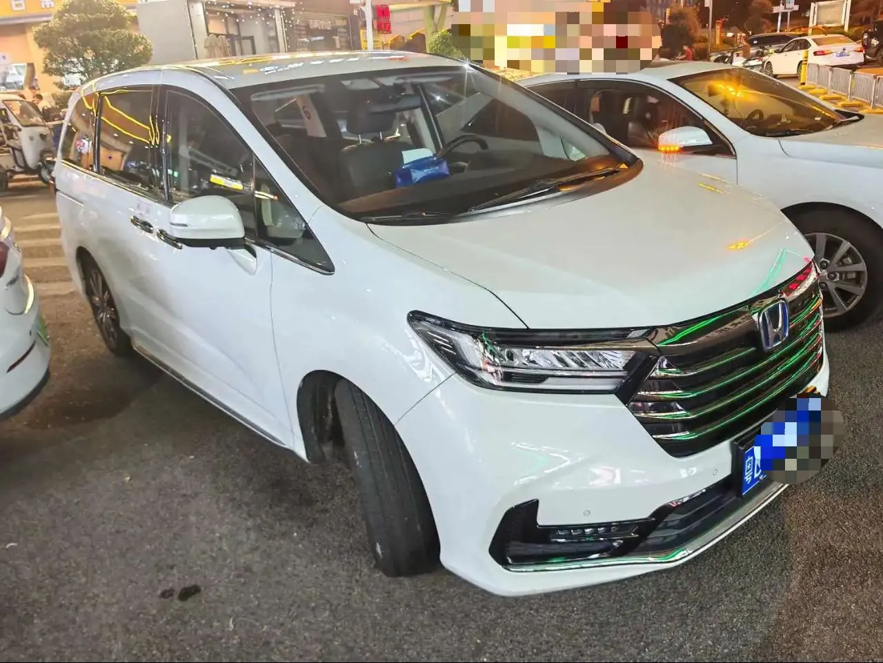 Honda 2024 Odyssey Hybrid 2.0 Stepless Sharp and Pleasant Edition Automatic Gear 3