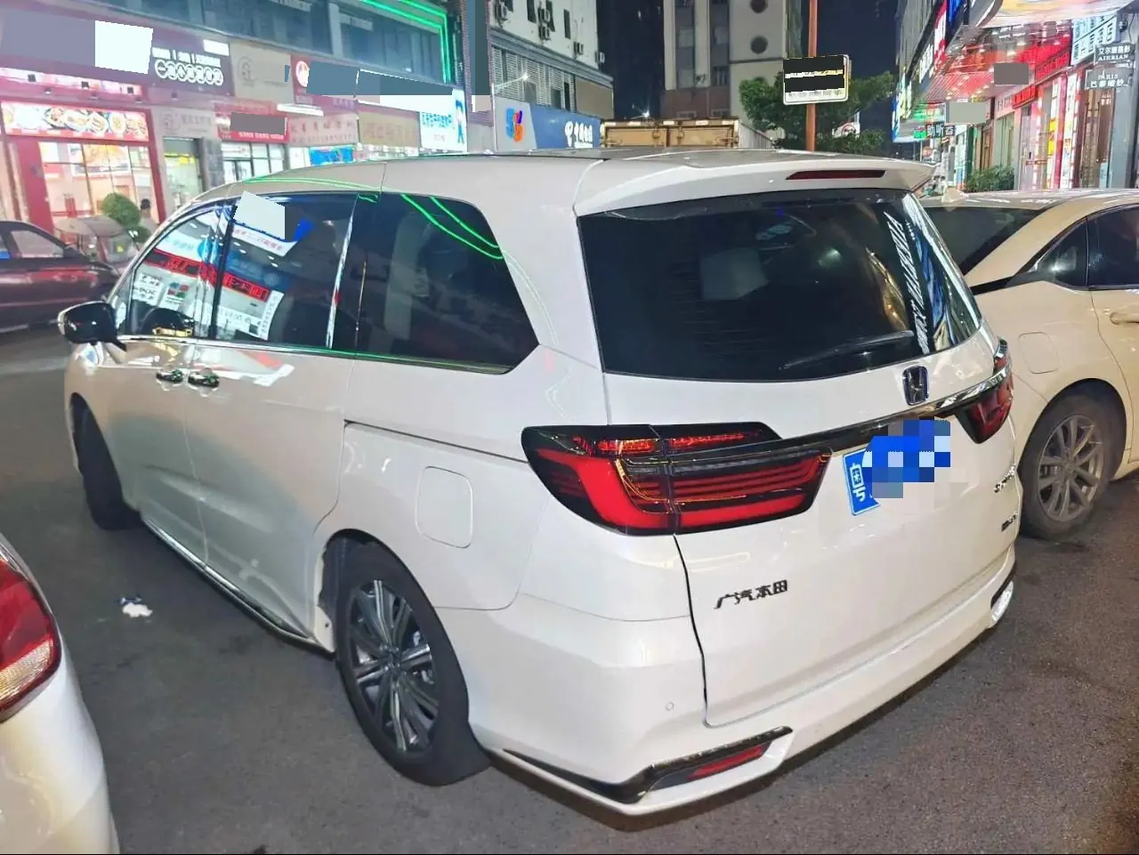 Honda 2024 Odyssey Hybrid 2.0 Stepless Sharp and Pleasant Edition Automatic Gear 4