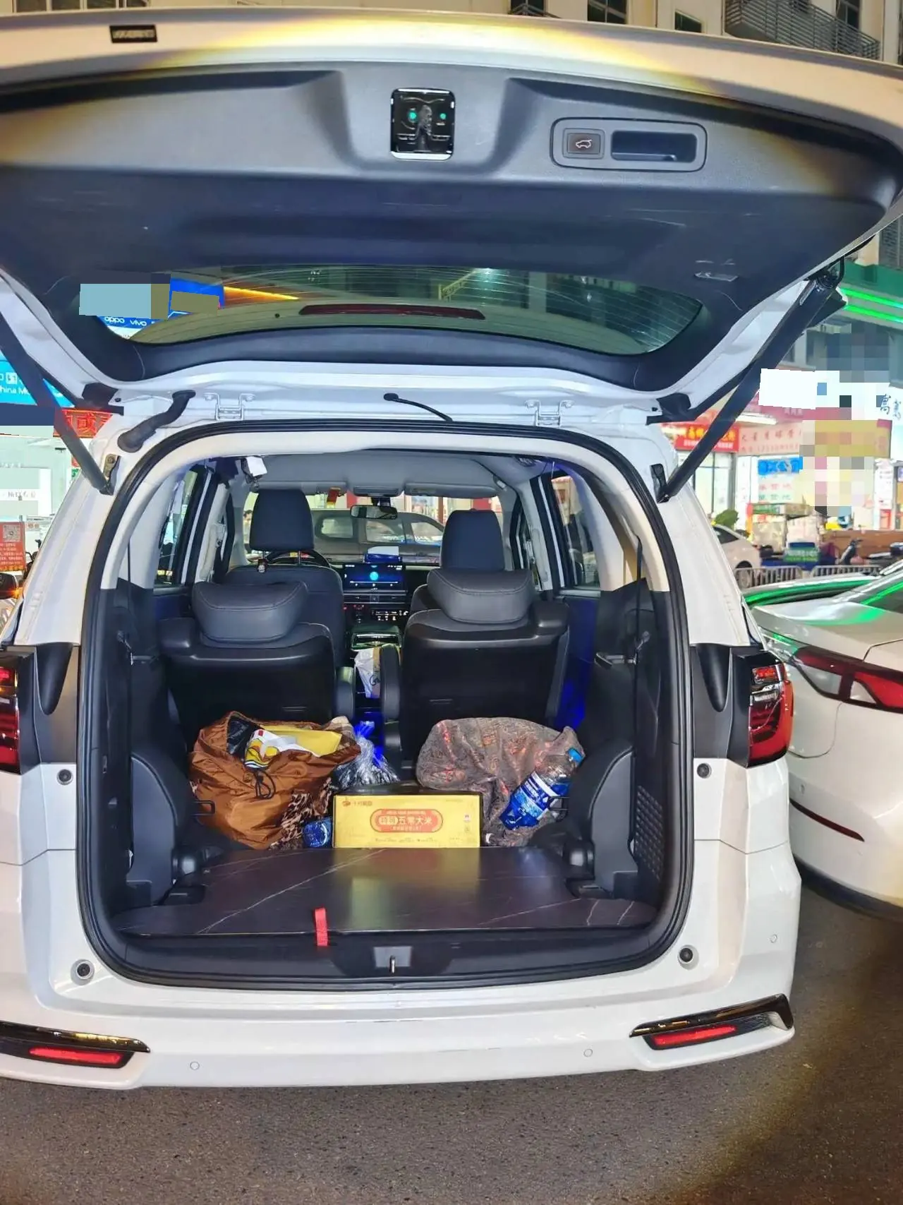 Honda 2024 Odyssey Hybrid 2.0 Stepless Sharp and Pleasant Edition Automatic Gear 9