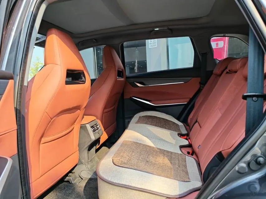 ChangAn 2025 CS75 PLUS 1.5T Champion Edition Jinhang Automatic Gear 5