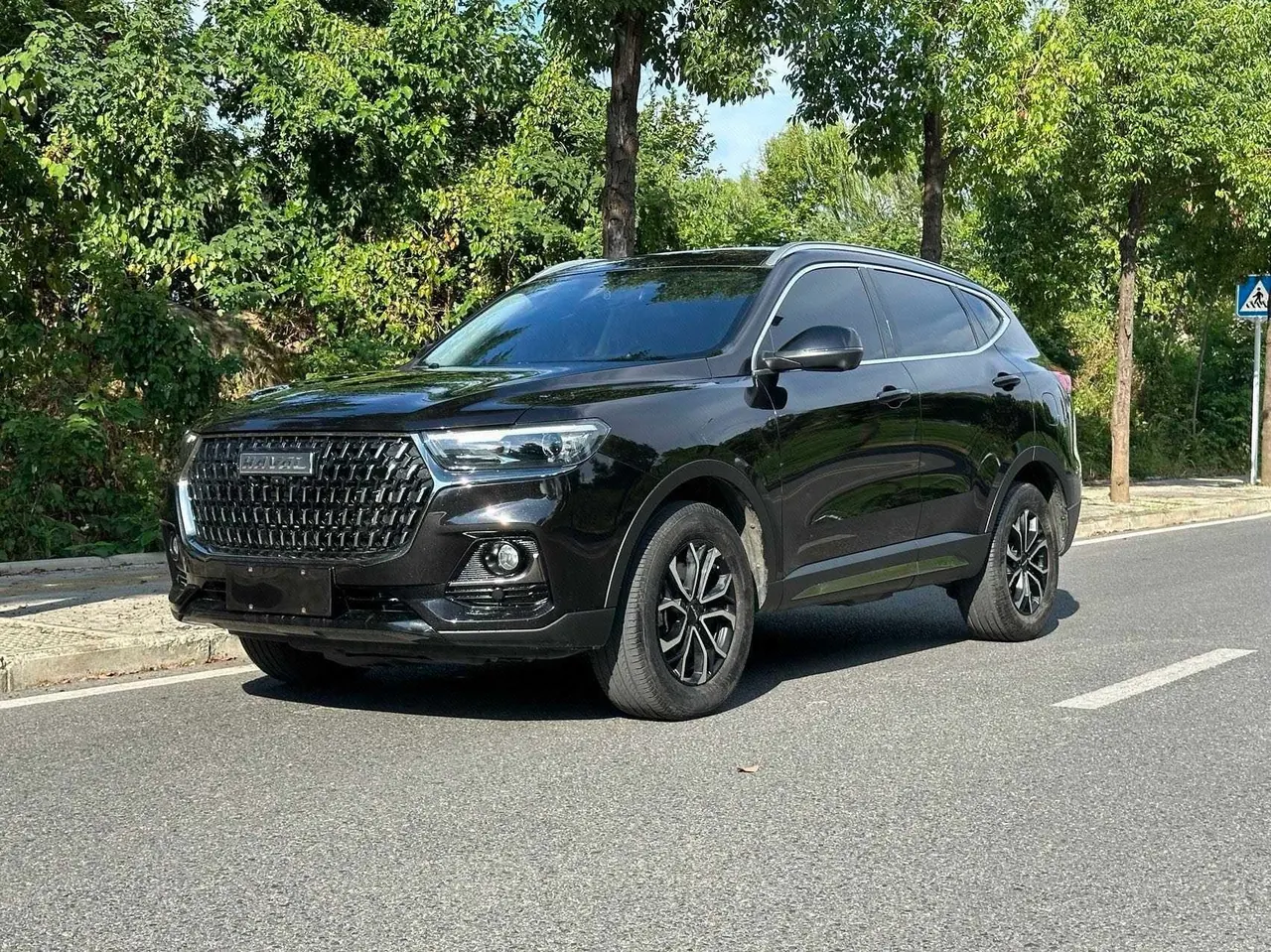 Открыть галерею: Haval 2023 H6 1.5T National Tide Edition Urban Edition Automatic Gear