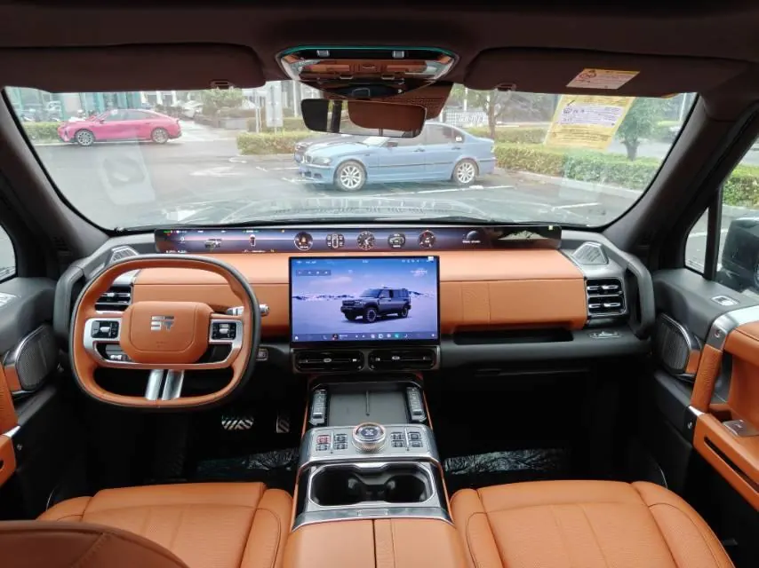 Vertical and horizontal 2025 G700 CDM-O 2.0T Wild Edition 5-seat automatic gear 4