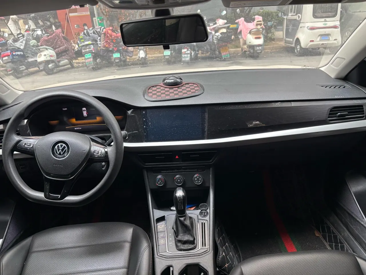 Volkswagen 2022 Lavida 1.5 Comfort Edition Automatic Gear 6