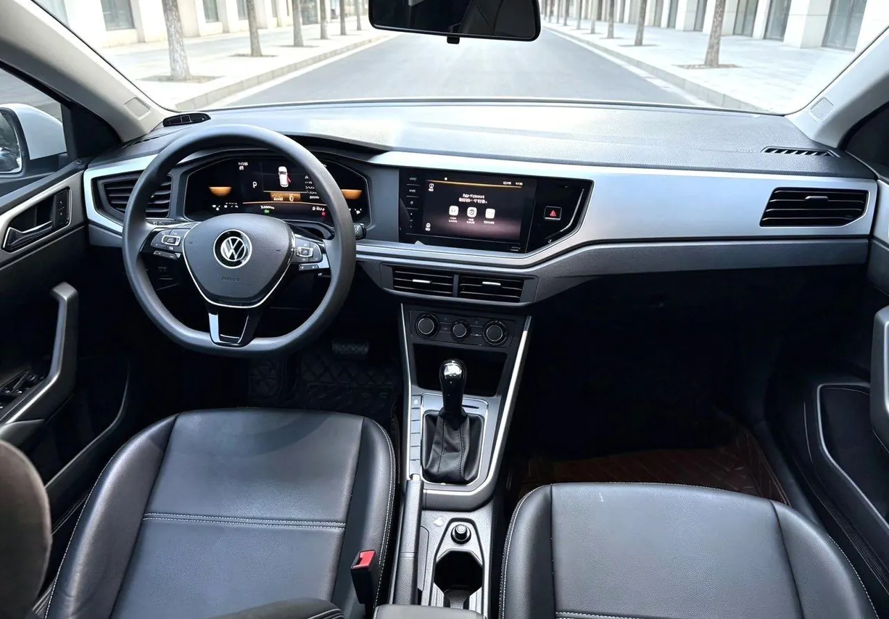 Volkswagen 2023 POLO Plus 1.5 Panoramic Music Edition (Modified) Automatic Gear 3