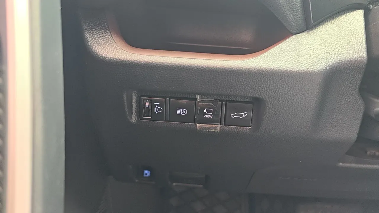 Toyota 2020 RAV4 Rongfang Double Engine 2.5 Stepless Four-wheel Drive Flagship Automatic Gear 10