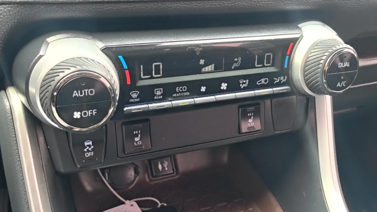 Toyota 2020 RAV4 Rongfang Double Engine 2.5 Stepless Four-wheel Drive Flagship Automatic Gear 14