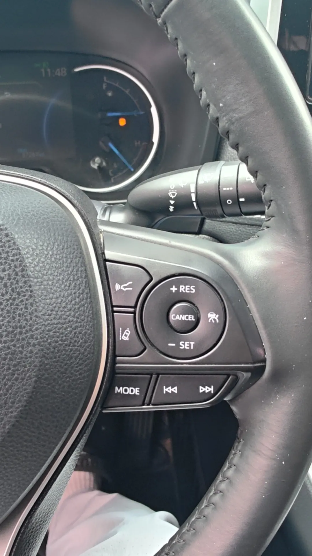 Toyota 2020 RAV4 Rongfang Double Engine 2.5 Stepless Four-wheel Drive Flagship Automatic Gear 15