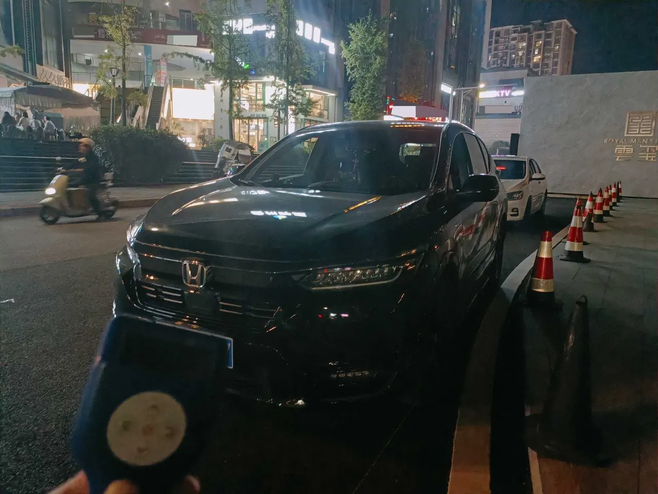 打开图片灯箱:Honda 2020 Hao Ying Hybrid 2.0 Stepless Two-Drive Sharp Magic Night Edition Automatic Gear