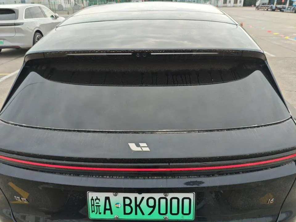 Li 2025 i6 four-wheel drive basic automatic transmission 15