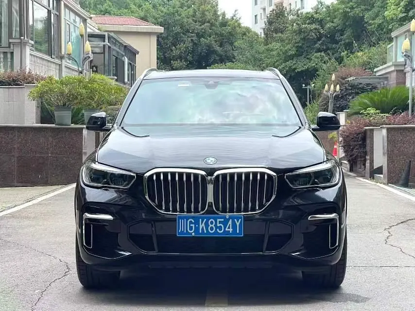 BMW 2022 X5 xDrive40Li 48V 3.0T M sports suit (modified) automatic gear 4