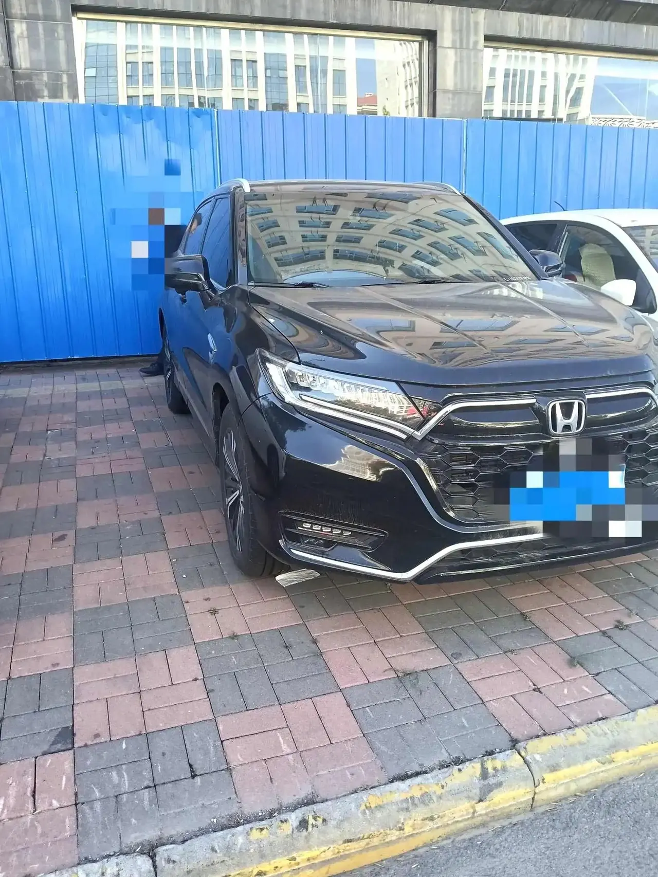 Honda 2020 UR-V 2.0T 370TURBO 4-wheel drive exclusive automatic gear 5