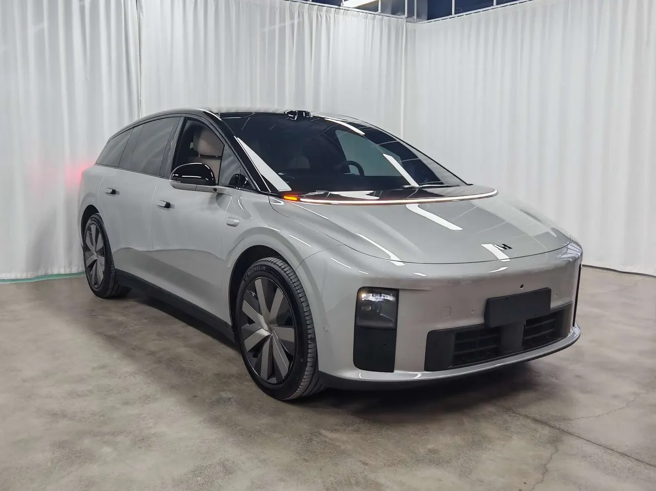 Li 2025 i6 four-wheel drive basic automatic transmission 2