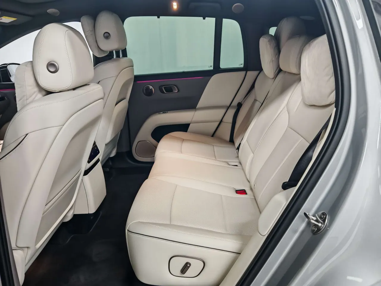 Li 2025 i6 four-wheel drive basic automatic transmission 7
